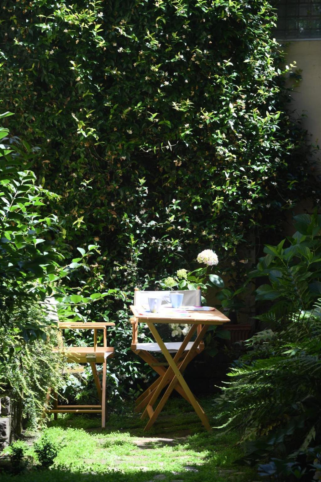 Apartament Giardino Segreto - History And Design Bolonia Zewnętrze zdjęcie